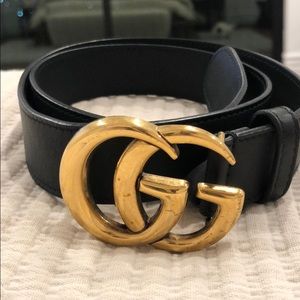 Gucci Women's Leather Belt with Double G Buckle